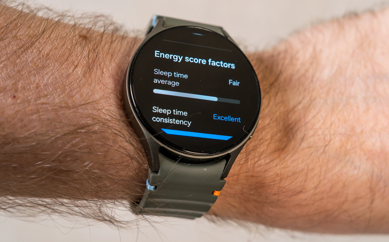 Energy score details on Samsung Galaxy Watch7.