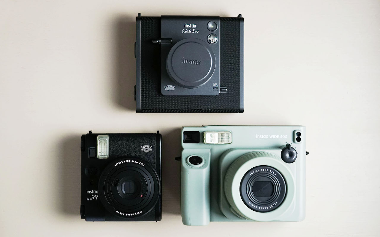 Comparaison des appareils photo instantanés hybride Instax WIDE Evo de Fujifilm