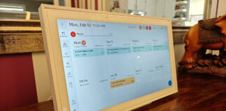 Skylight Touchscreen Calendar