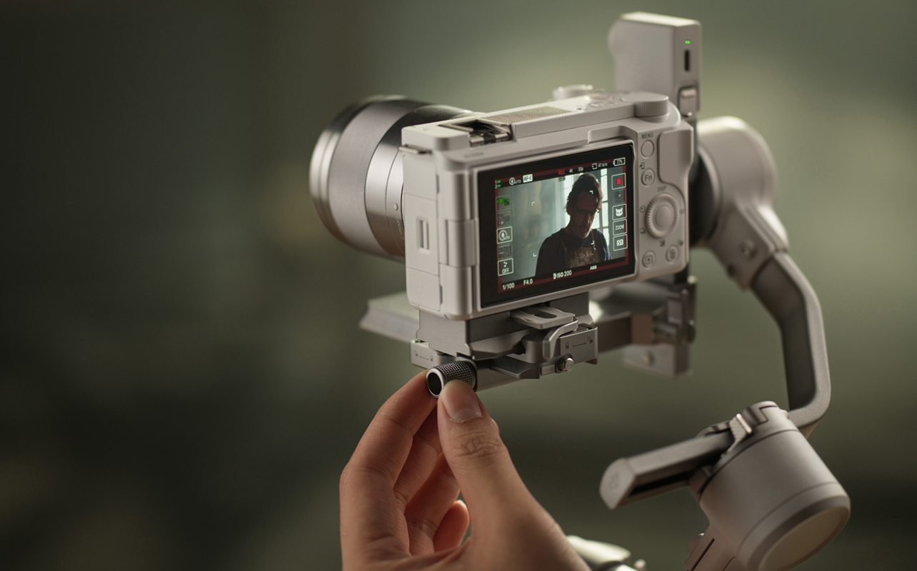 Setting up camera on gimbal.