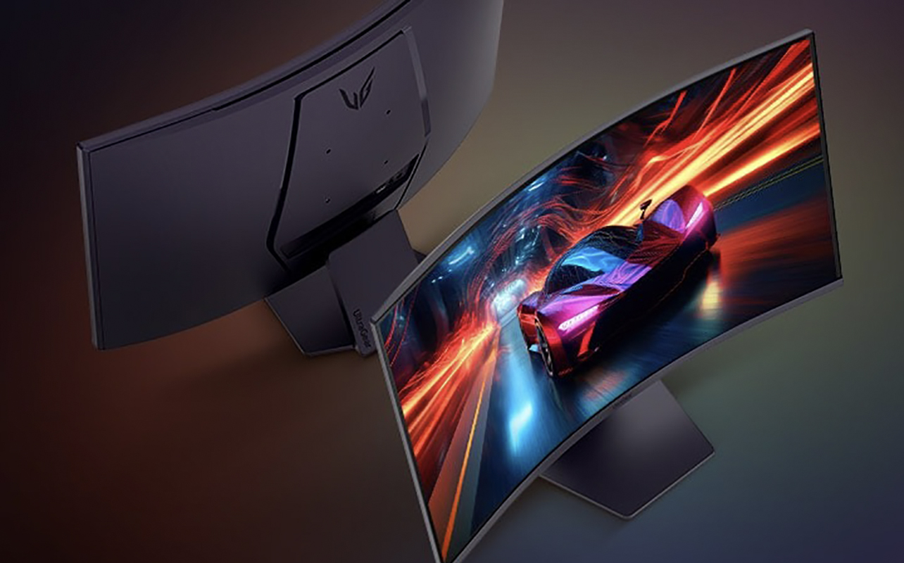 an LG Ultragear 32 inch curved monitor with front and back views from overhead