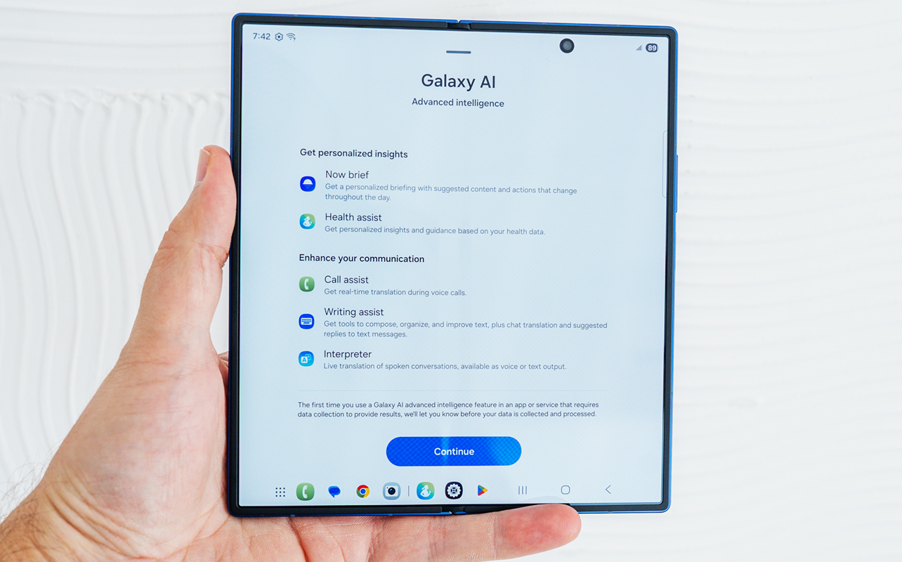 Samsung Galaxy Z Fold7 open in Main Screen showing list of Galaxy AI features.