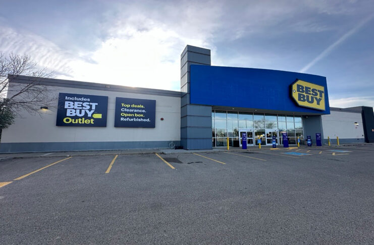 First Best Buy Outlet store is now open in Edmonton