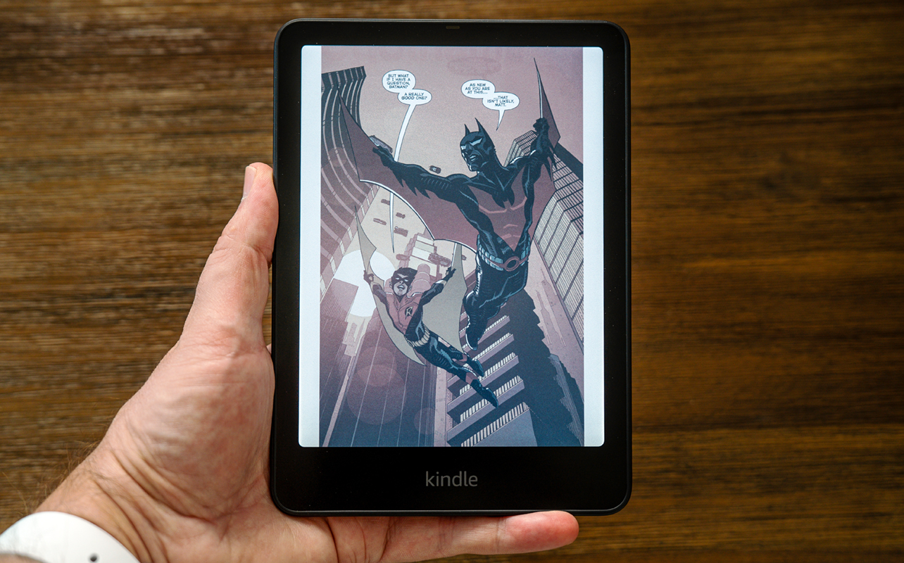 Amazon Kindle Colorsoft eReader with a comic book onscreen.