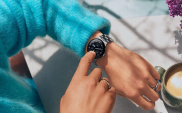 A Google Pixel Watch 4 o a wrist.