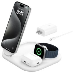 Belkin BoostCharge 3-in-1 15W Qi2 Magnetic Wireless Charging Stand