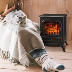 Traditional freestanding electric fireplace