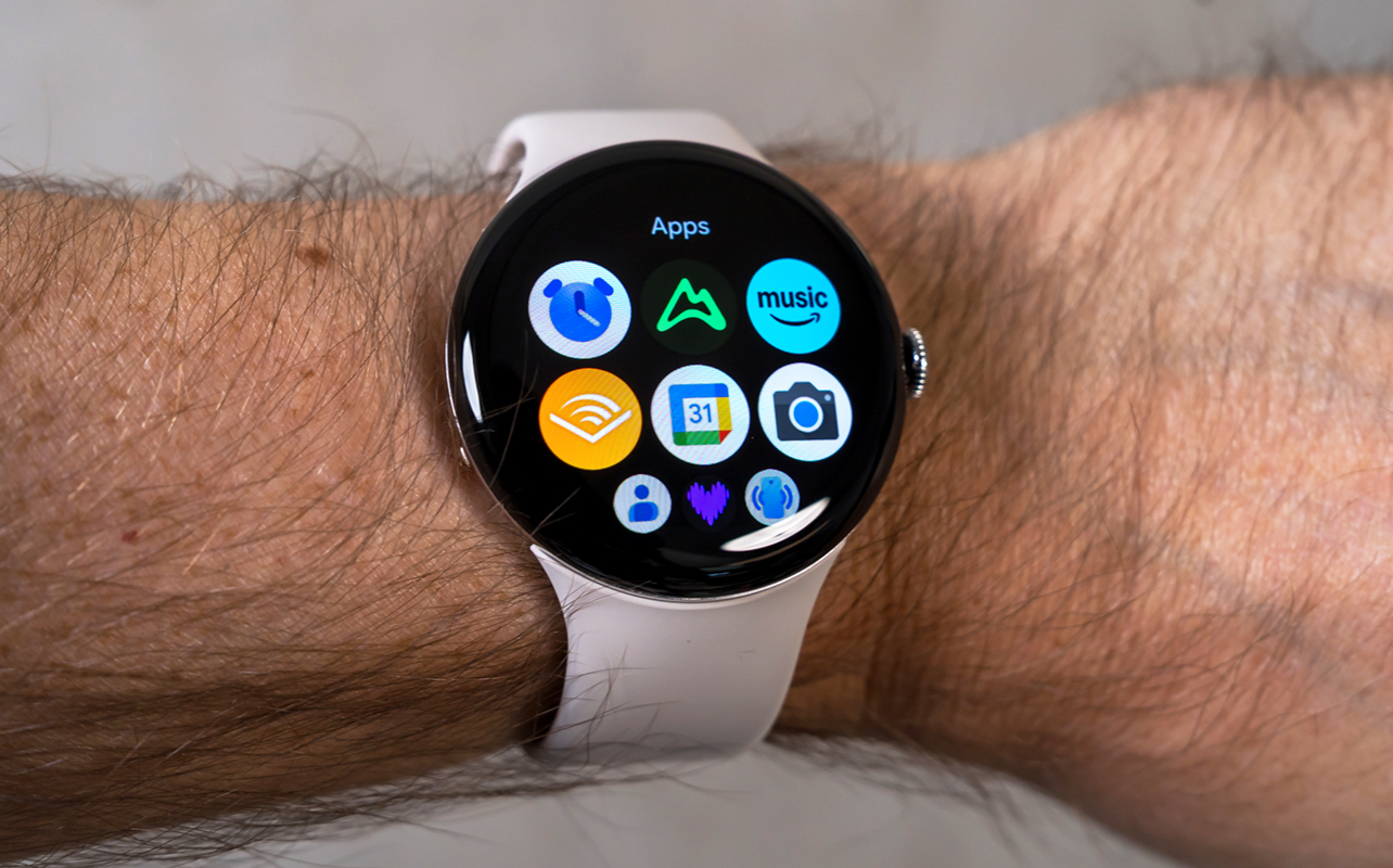 Google Pixel Watch 4 app screen.