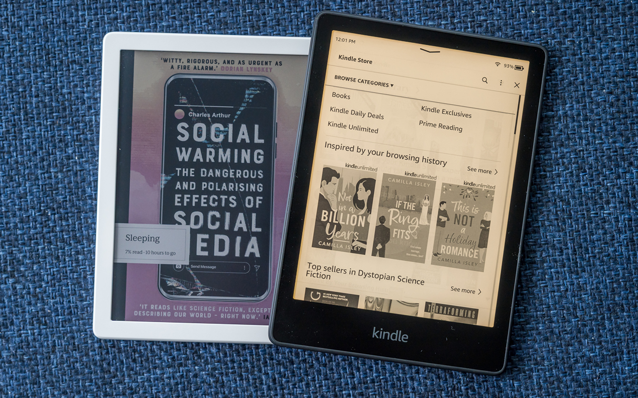 Kobo Libra Colour next to Kindle Paperwhite eReader.