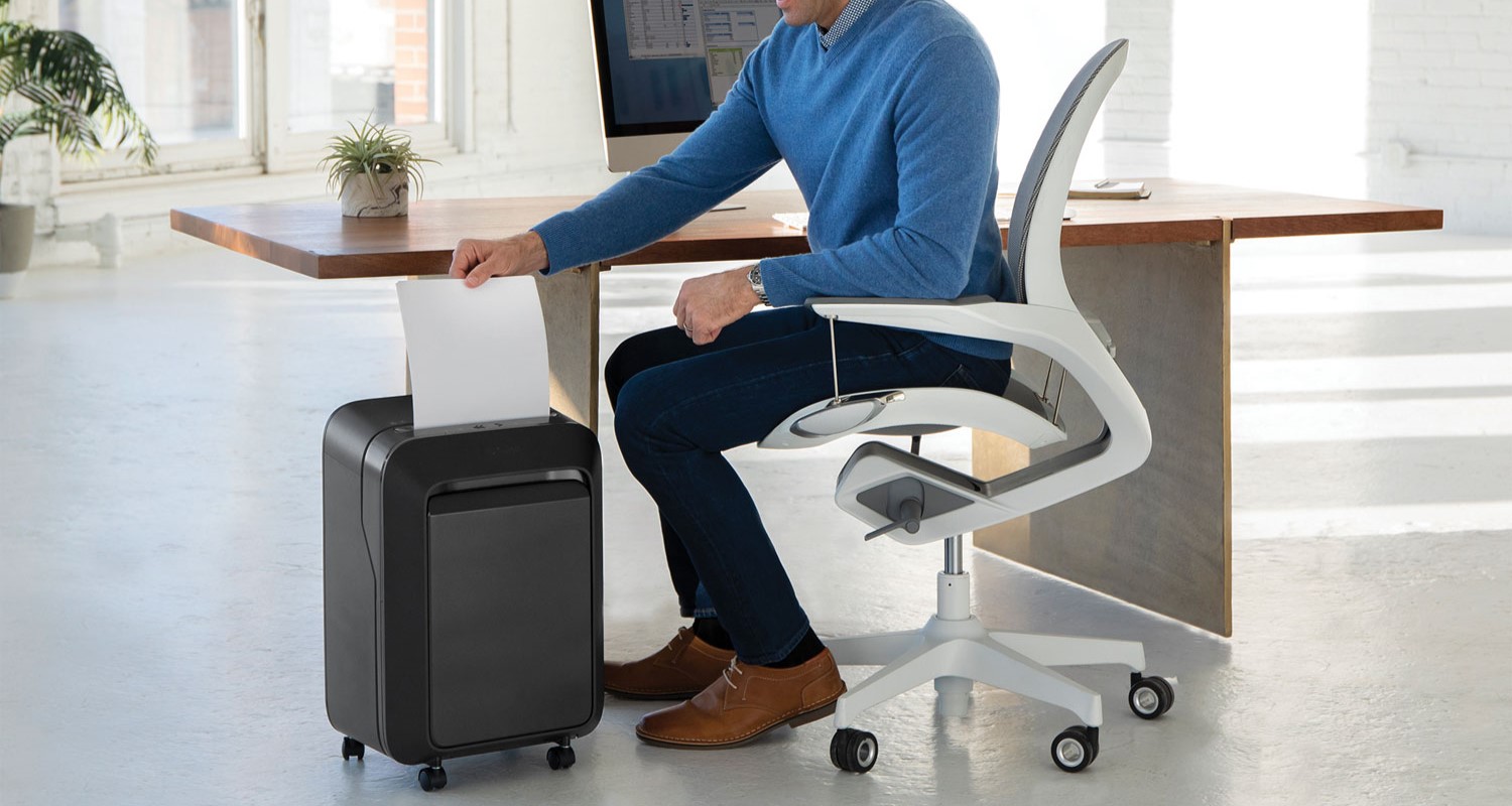 Fellowes 16-Sheet Micro-Cut Shredder 