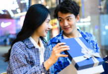 Gadgets that say ‘I love you’ more than flowers