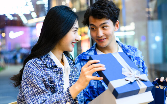 Gadgets that say ‘I love you’ more than flowers