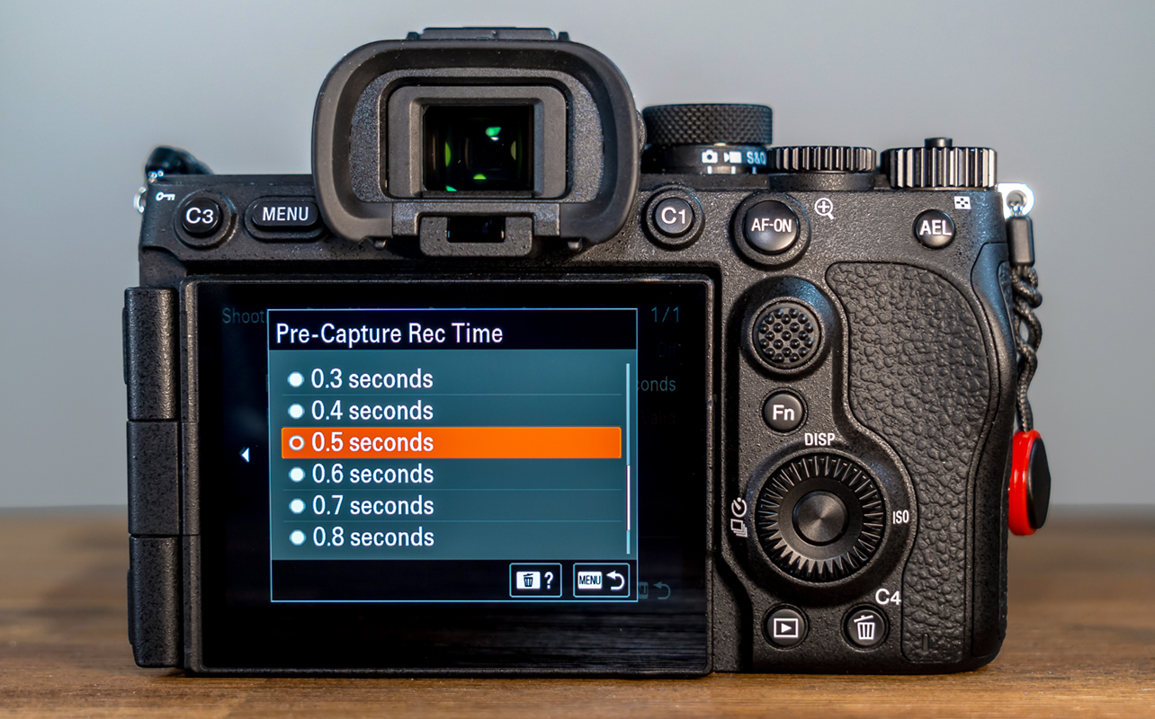 Sony A7 V Pre-Capture menu on LCD screen.
