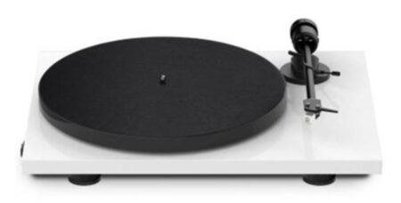Pro-Ject E1 turntable