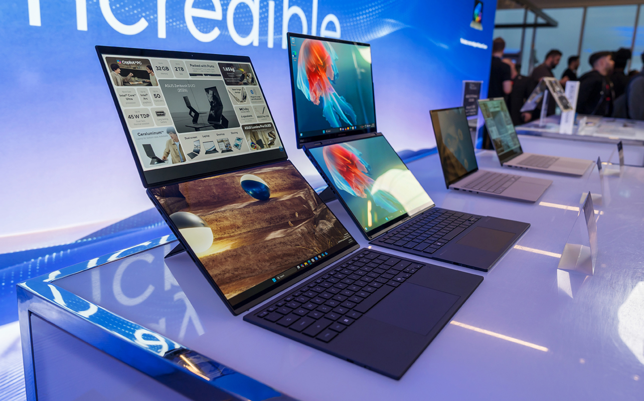 2025 model ASUS Zenbook Duo next to 2026 Zenbook Duo.