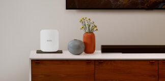 Eero 7 Wi-Fi router on a table.