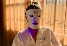 How to set up a skincare device