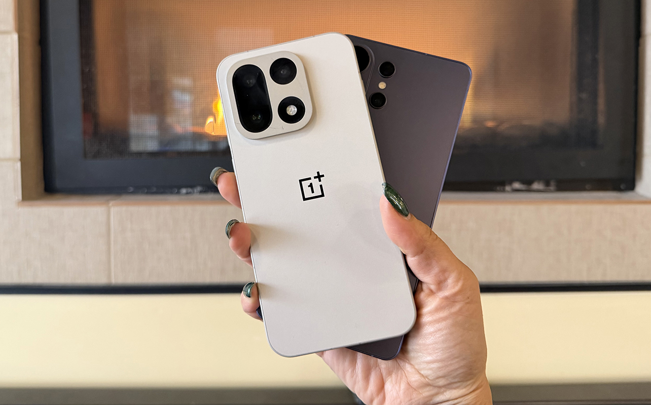 OnePlus 15 and Samsung Galaxy S26 Ultra in hand.