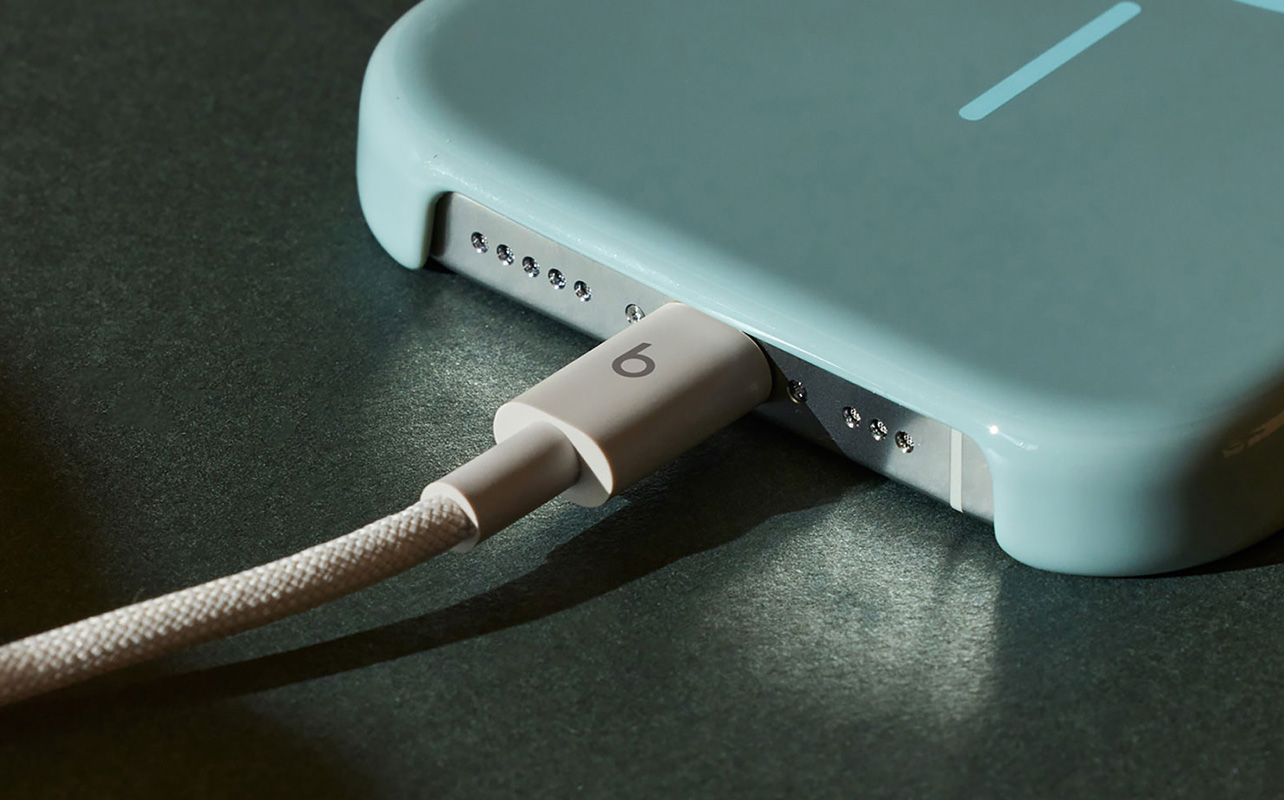 Beats charging cable for iPhone