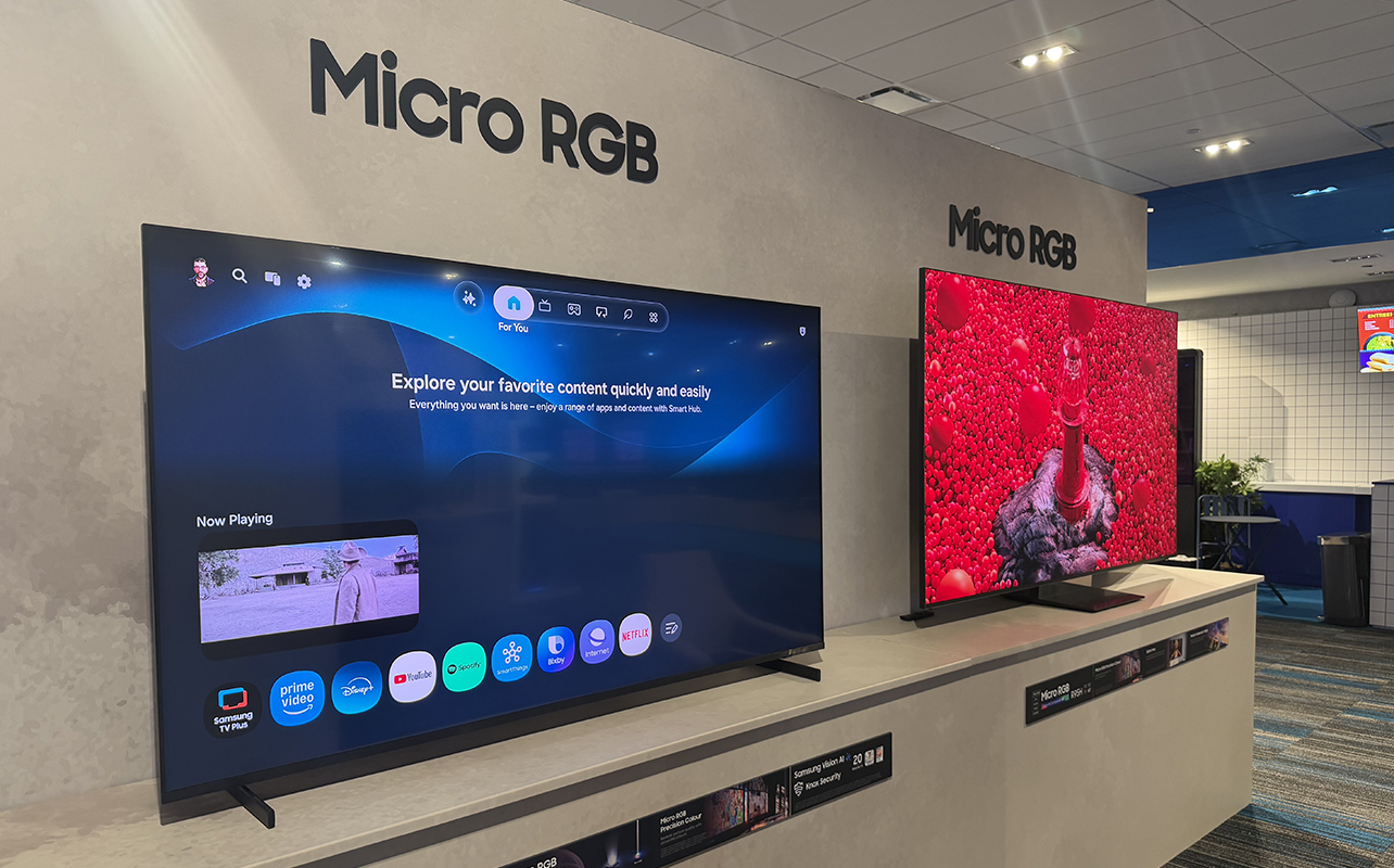 Samsung R85H vs Samsung R95H side by side.
