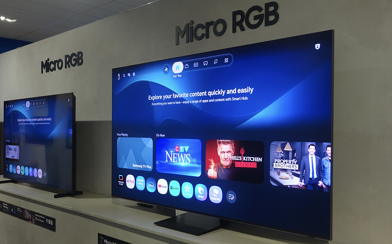 Samsung R85H vs Samsung R95H side by side.