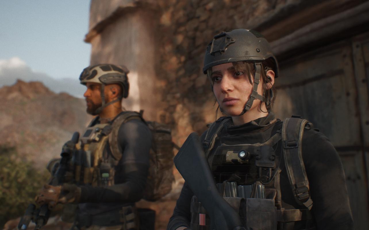 Crossfire gameplay image showing two tactical characters standing near a rocky structure.