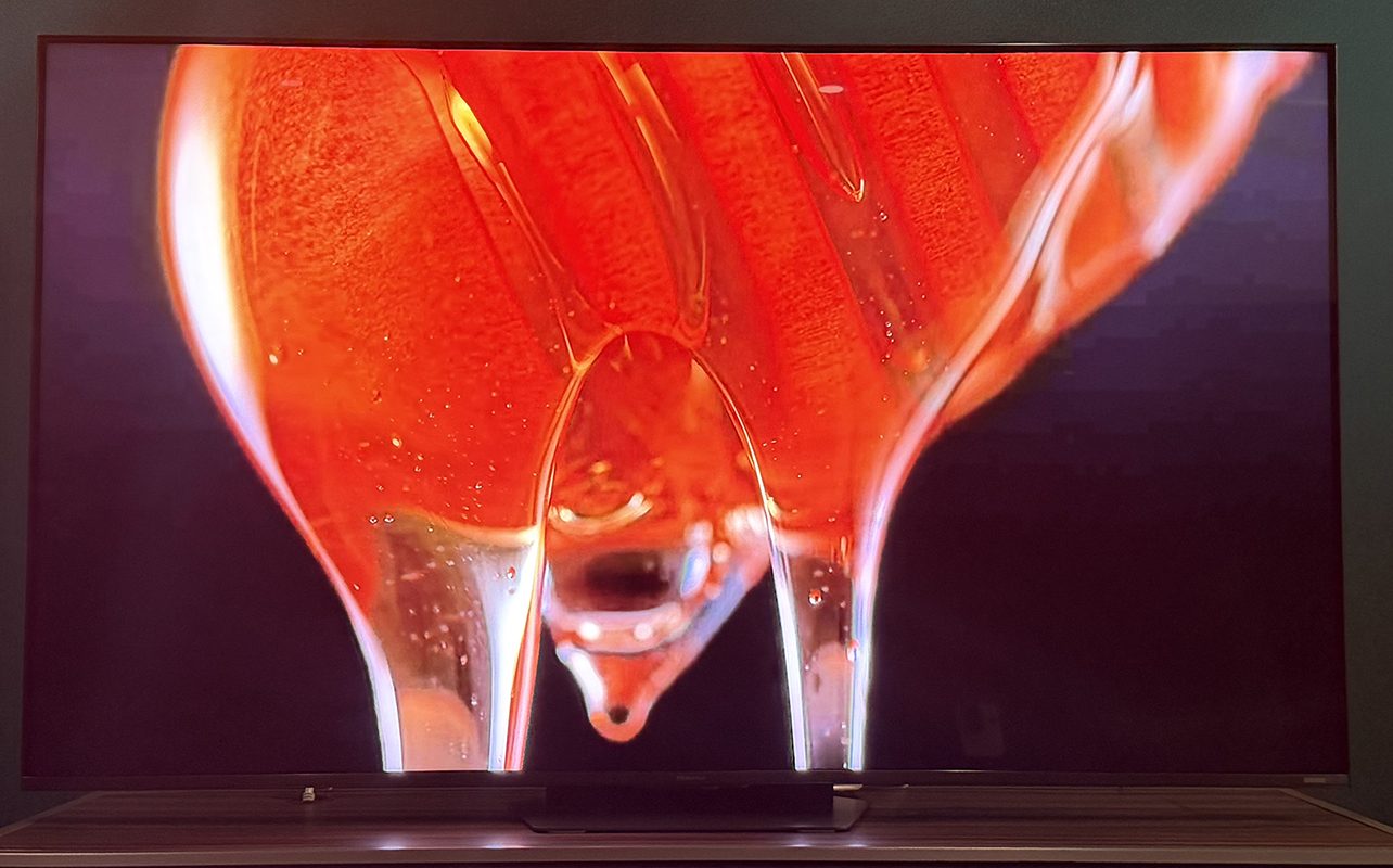 A YouTube OLED TV black test video playing on the Hisense 65UR9SG RGB mini LED TV.
