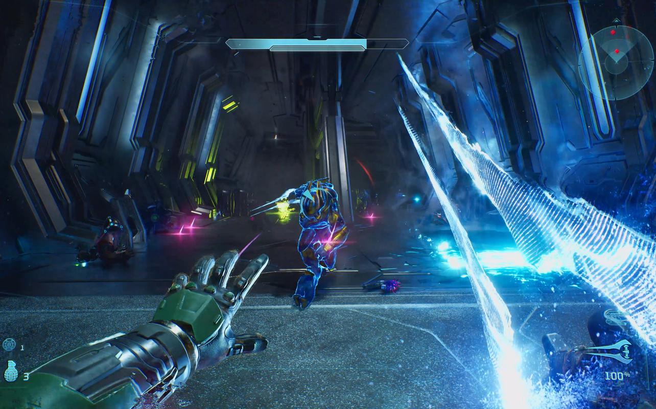 Master Chief uses an Energy Sword against a Covenant Elite in Halo: Campaign Evolved.