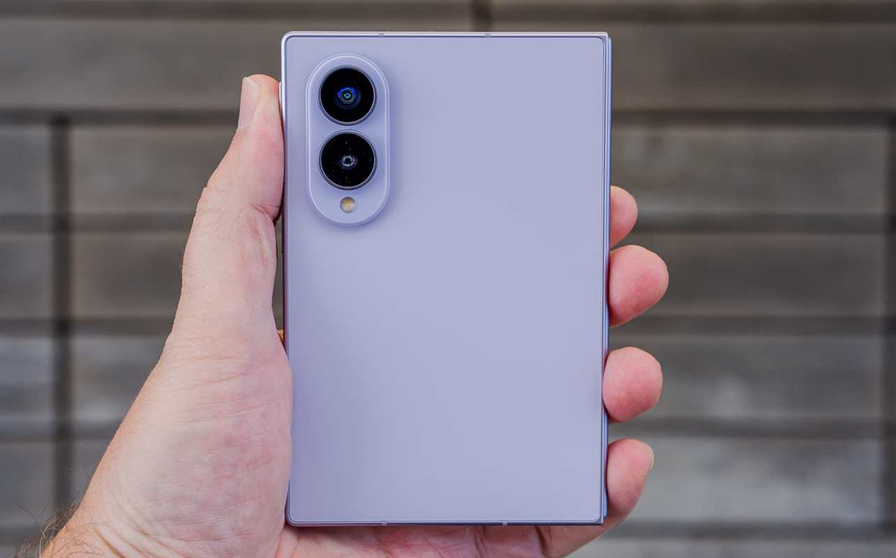 Samsung Galaxy Z Fold8 back.
