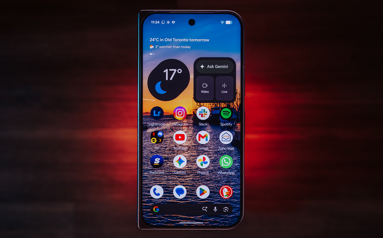 Google Pixel 11 Pro Fold cover screen.