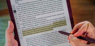 Highlighting text on Kindle Scribe Colorsoft.