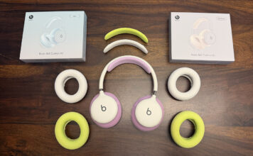 Beats 360 headphones with two cushion kits.